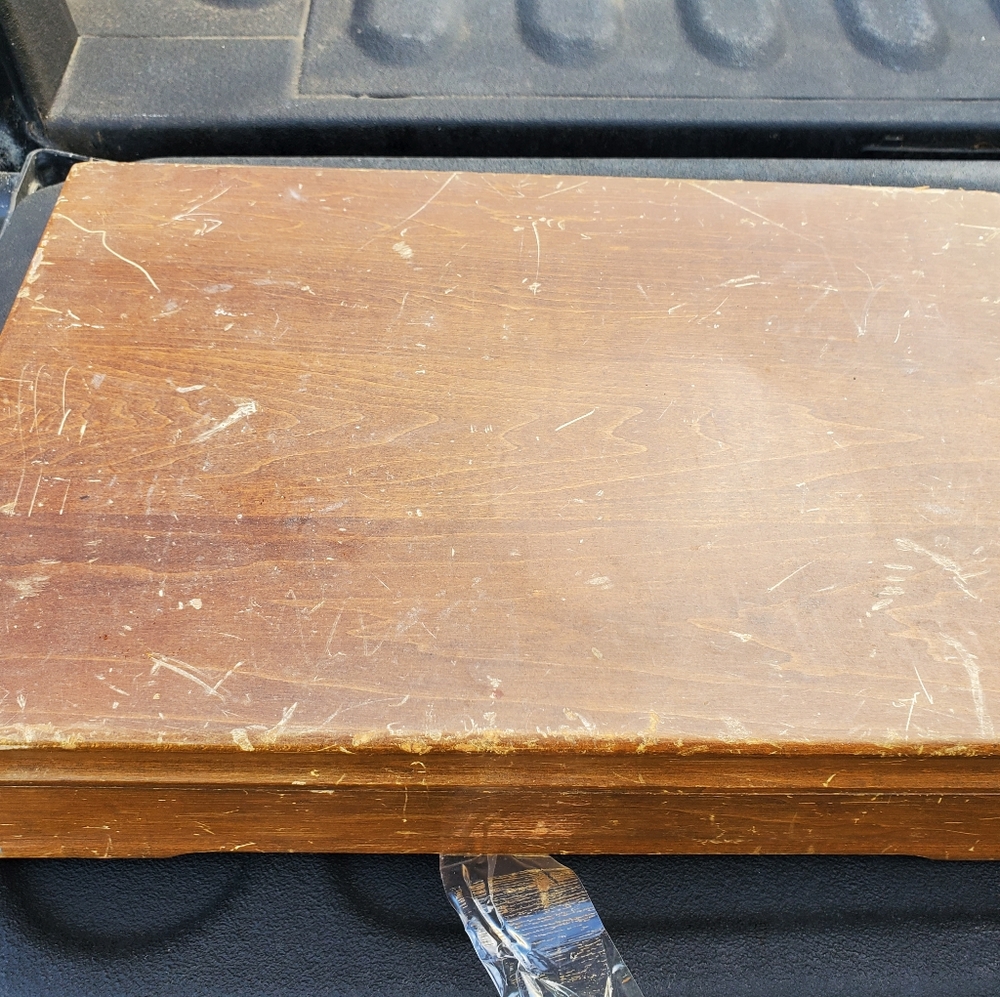 W.M Rogers Silverware Set - Picture 2 of 7
